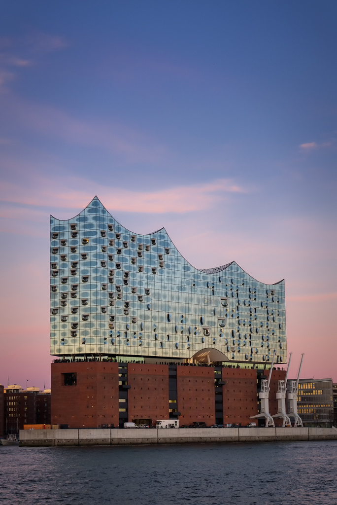 20161128-Elbphilharmonie-HC6-6936-Bearbeitet-Bearbeitet-Bearbeitet.jpg